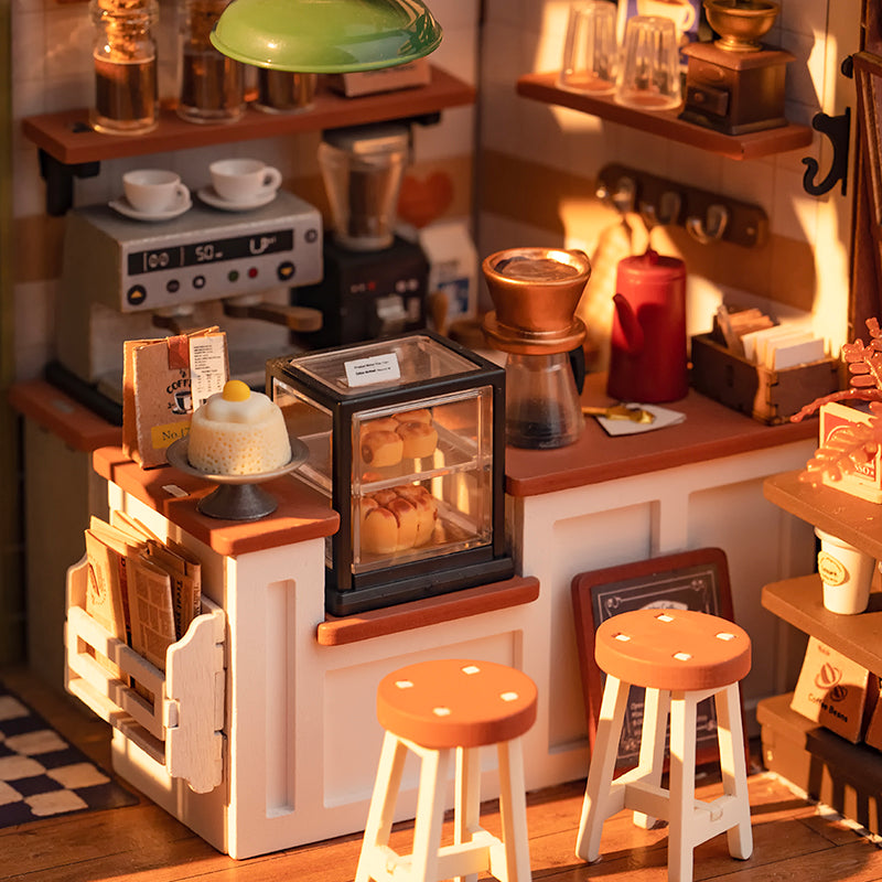 Rolife Flavory Café Miniature House kit DG162